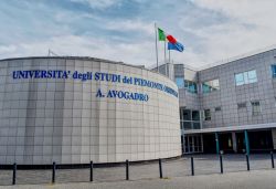 L'università pubblica Amedeo Avogadro di Alessandria, Piemonte. Fondata nel 1998, offre 23 corsi di laurea, dottorati di ricerca, master di I° e II° livello e scuole di specializzazione ...