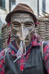 Maschera in legno tipica del Carnevale di Schignano sul Lago di Como in Lombardia