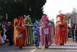 Sfilata di maschere tipiche al carnevale di Salzano in Veneto