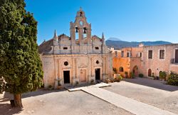 Monastero di Arkadi: si trova non distante da Rethymno sull'isola di Creta in Grecia - © eFesenko / Shutterstock.com