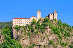 Il Monastero di Sabiona a Chiusa domina questo tratto della valle Isarco - © LianeM/ Shutterstock.com