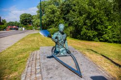 Monumento ai kayaker nella città di Malmo, Svezia - © Sun_Shine / Shutterstock.com