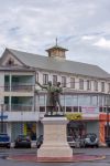Monumento in piazza Victor-Schoelcher a Cayenne, Guyana Francese. Realizzata nel 1896-7 dallo scultore francese Ernest Louis Barrias, questa statua in bronzo ritrae Victor Schoelcher con un ...