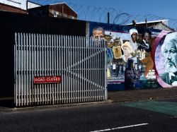 Murales nel quartiere di Falls Road a Belfast, Irlanda del Nord. In questa zona si trovano i murales più famosi della città, vero e proprio fenomeno artistico.
