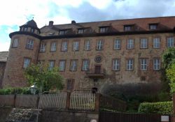 Ottoburg Rueck a  Schlitz, Germania - E' uno dei primi castelli barocchi costruiti nella città tedesca di Schlitz: assieme a quelli di Slasher, Hinterburg, Hinterturm e Vorderburg ...