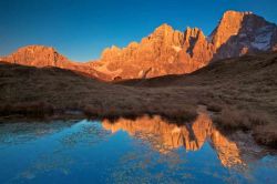 Il gruppo dolomitico delle Pale di San Martino, tra le montagne più spettacolari del Trentino, il più esteso tra i massicci dei Monti Pallidi - credits Matteo Zanvettor