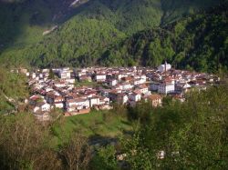 Panorama di Claut in Friuli, Val di Cellina - © giacomo G / parcodolimitifriulane.it