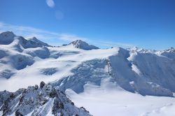 Panorama invernale dal Pitztal Glacier in Austria