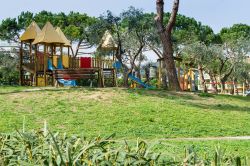 Il parco giochi di via Petrarca a Loano, in Liguria - © Federica Milella / Shutterstock.com