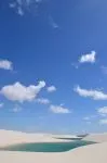 Il Parque Nacional dos Lençois Maranhenses è un'autentica meraviglia della natura. Si trova nello stato del Maranhao, nella regione nordorientale del Brasile.