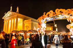 Per lo shopping natalizio Il tradizionale mercatino “Città del Natale” a Vilnius