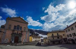 La piazza di Bormio, il cuore del centro storico della città - © Michela Garosi / The Travelover