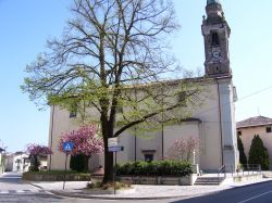 Piazza Faleschini in centro a Clauiano in Friuli - © proloco di trivignano