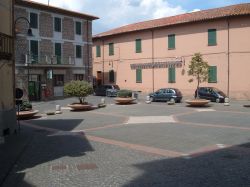 Piazza nel centro di Onano, provincia di Viterbo, Lazio