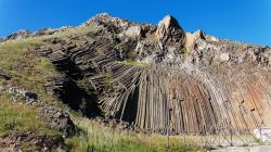 Il Pico de Ana Ferreira è uno dei rilievi principali dell'isola di Porto Santo, nell'arcipelago portoghese di madeira.