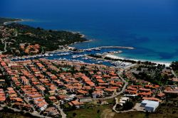 Porto Ottiolu e la sua spiaggia a sud della provincia di Olbia in Sardegna