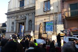 Processione della statua di Sant'Antonio Abate nell'omonimo centro della Campania - © Emmanuele99, Wikipedia