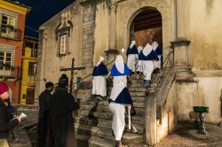 La Processione di Pasqua nel borgo di Novara di Sicilia in provincia di Messina - © Emily Marie Wilson / Shutterstock.com