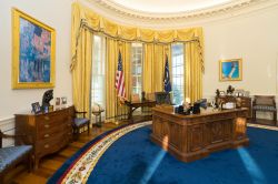 Replica dell'Ufficio Ovale alla Casa Bianca al William J. Clinton Presidential Center and Library di Little Rock, Arkansas (USA) - © amadeustx / Shutterstock.com