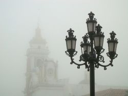 Santiago Apostol, Chignahuapan: in inverno il clima a Chignahuapan cambia molto velocemente ed in pochi minuti il cielo può coprirsi per effetto dell'abbassamento delle nubi. Nella ...