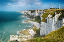 Le stupende scogliere della Costa d'Alabastro nei pressi di Fécamp, in Normandia (Francia).
