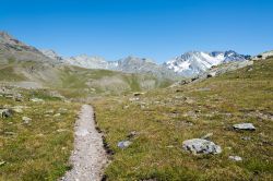 Sentiero per camminate in Val Thorens, Saint-Martin-de-Belleville (Francia).
