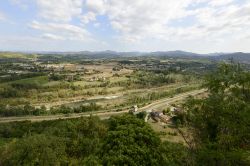 La valle del fiume Orba fotografata dal borgo di Rocca Grimalda in Piemonte