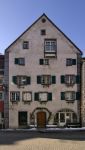Un'antica casa nel centro di Maienfeld, in Svizzera. - © Jan Bruder / Shutterstock.com