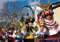 Telfer Schleicherlaufen, l'incredibile carnevale UNESCO di Telfs in Tirolo. Si svolge ogni 5 anni. Le prossime tre edizioni saranno quelle del 2020, 2025 e 2030 - © Oskar Wurm