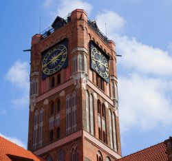 La torre del Municipio di Turonia in Polonia - © neirfy / Fotolia.com