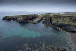 Tory Island è una delle isole più belle in Irlanda nella contea del Donegal  - © Maria_Janus / Shutterstock.com