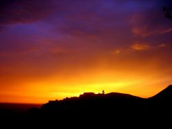 Tramonto a Sezze tra i monti Lepini nel Lazio