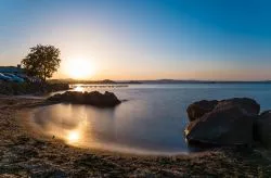Tramonto sul lago di Bolsena fotografato da Marta (Lazio)