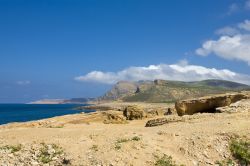 Tunisia. Penisola di Cap Bon vicino a El Haouaria: entrata alle groote romane di Ghar el Kebir