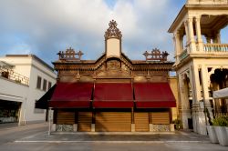 Un edificio in stile liberty vintage nel cuore ...