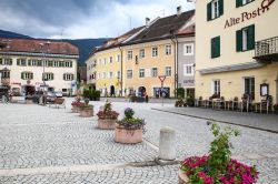 Un grazioso scorcio della cittadina di San Lorenzo di Sebato, Val Pusteria, Alto Adige - © laura zamboni / Shutterstock.com