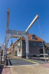 Un ponte bianco in acciaio nella città di Hasselt, Belgio - © Marc Venema / Shutterstock.com