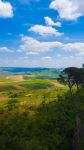 Un suggestivo scorcio panoramico della campagna di Irsina, Basilicata.

