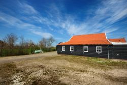 Una casa di campagna a Zeeland, Vlissingen, Olanda. Siamo nella provincia della Zelanda abitata da 45 mila persone.
