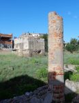 Una colonna tra le rovine di una Villa romana a Terme Vigliatore, provincia di Messina