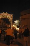 Una festa per le stradine del borgo in primavera - © Sephirot17 / Shutterstock.com