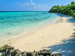 Una spiaggia ad Asdu Atollo Male Nord, Maldive