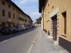 Una strada del centro di Clauiano, frazione di Trevignano Udinese in Friuli - © proloco di trivignano