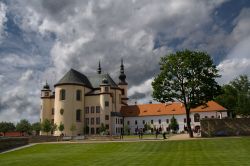 Una veduta dei giardini del castello di Litomysl, ...