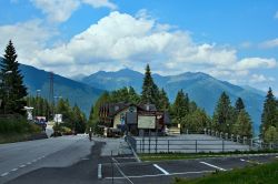 Uno scorcio del territorio di Folgarida, Trentino Alto Adige. Questa località turistica è una frazione del Comune di Dimaro Folgarida. Il suo nome derova dal latino "filicaretum" ...