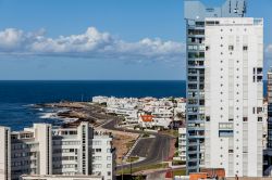 Uno scorcio della cittadina costiera di Punta del Este, Uruguay.

