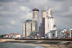 Uno scorcio della cittadina di Vlissingen, Olanda, in una giornata nuvolosa.
