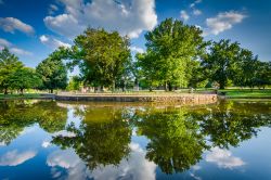 Uno scorcio dello stagno Lily al Bushnell Park di Hartford, Connecticut.
