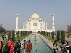 Uttar Pradesh, India: la magia del Taj Mahal il mausoleo più bello del mondo