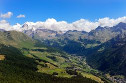 Val d'Ayas Antagnod e il panorama del Monte Rosa in Valle d'Aosta